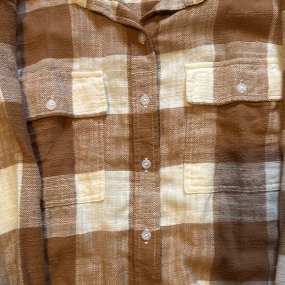 American Eagle Brown and White Button Down Flannel - Picture 2 of 4